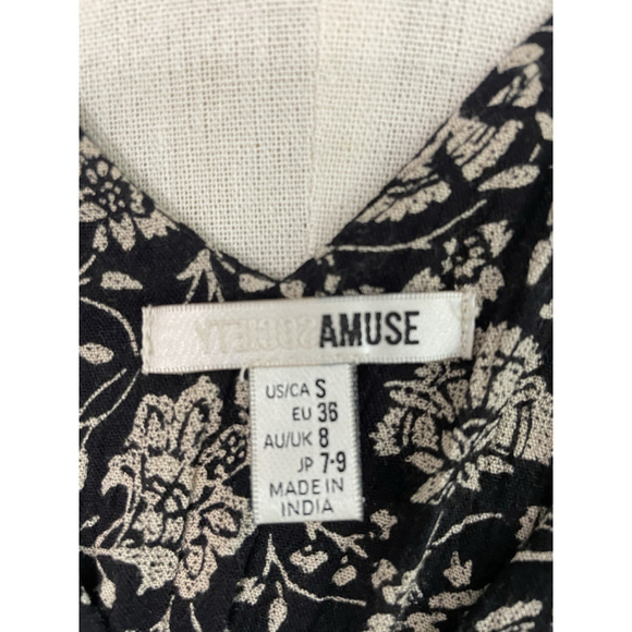 Amuse Society Black And Tan Floral Print Belted Crop Leg Jumpsuit Size Small EUC - Picture 3 of 9